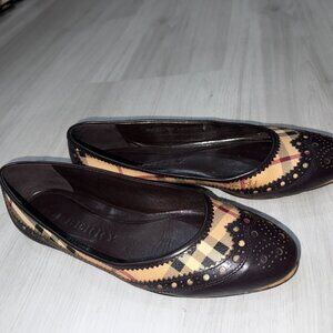 Burberry Leather Flat